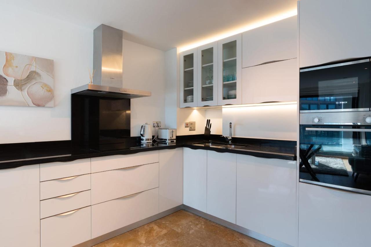 גיברלטר Seaside Serenity Oasis - High Floor - Stunning Views מראה חיצוני תמונה