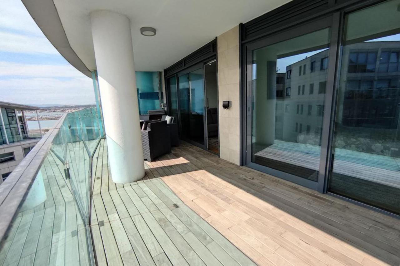 גיברלטר Seaside Serenity Oasis - High Floor - Stunning Views מראה חיצוני תמונה